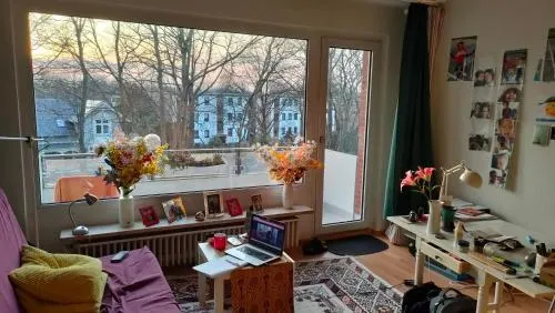 Sonnenschein am Modezentrum Hamburg in Hamburg, Deutschland