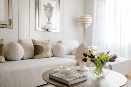 Classic Apartment image 1