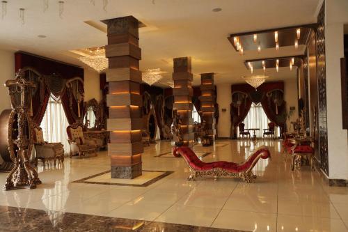 فندق الخيال الكبير in Zahle