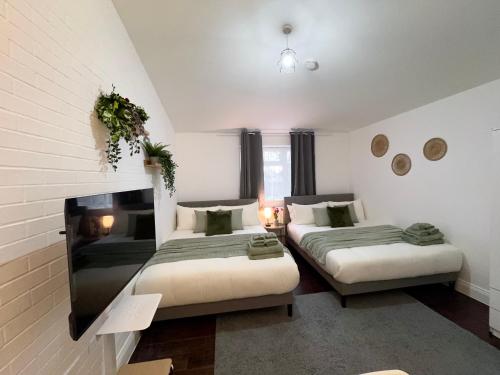 Family Retreat Studio 30min to Central London, Londres
