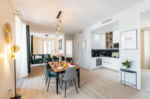 GESU - 2 bedroom in Old Town - Gesu Square, Nice (fotografie 7)