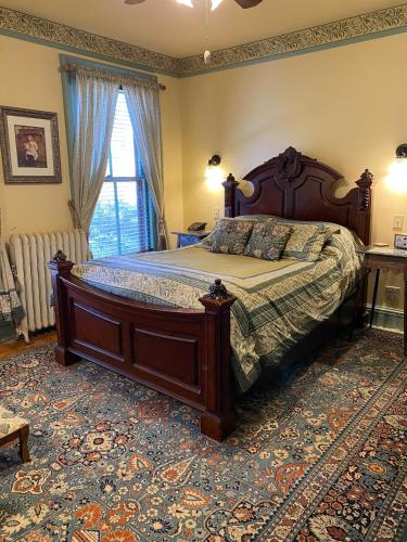 Amherst Inn – Amherst, MA