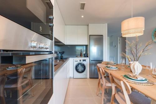 ห้องครัว, Ultimate Rentals - Casa Con Vistas - 2 BR Apartment With Terrace in กันเชลาดา