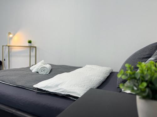HolidayHome Apartments I Amazing 100sqm in Berlin-Friedrichshain, Berlin (photo 9)