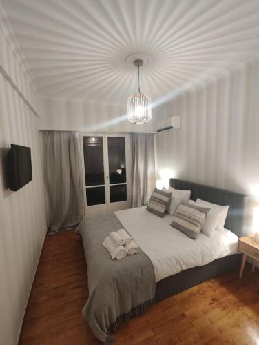 Pangrati Varnava -2 Bedroom Flat, Афины
