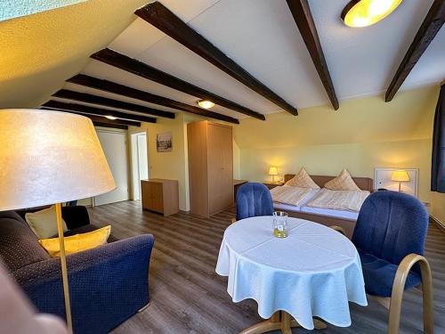 Hotel Graf Waldersee - image 14