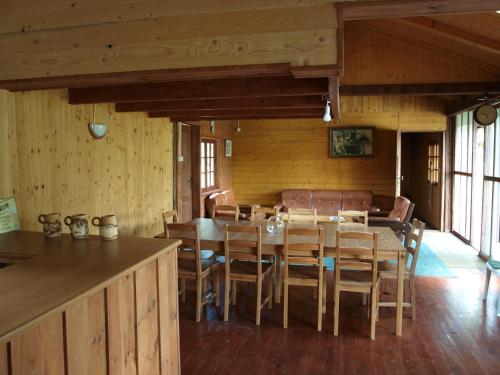 кухня, Dworek Szarki in Baumgart