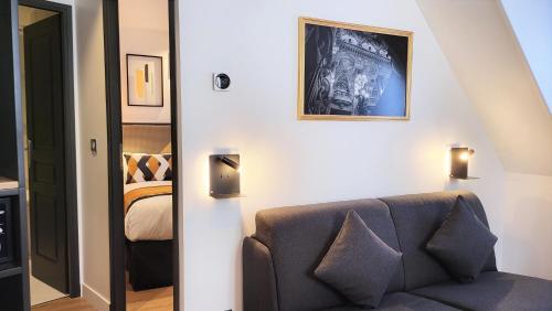 Star Champs-Elysées - image 9