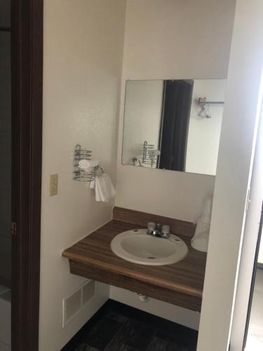 Motel 6 Missoula, MT - Wye - Travel Plaza