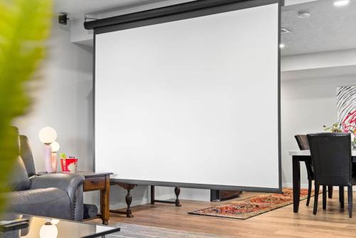 Astoria On Yellowstone