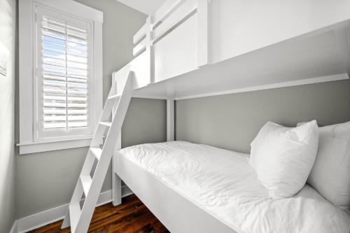 One-Bedroom House image 2