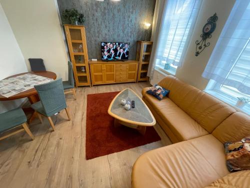Gemütlich & Zentral - Familien-Oase mit Balkon,Waschmaschine, Trockner für 4 Personen, Bremerhaven