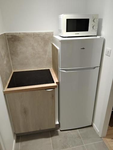 virtuve, Annexe du 18 in Les Landes-Genusson