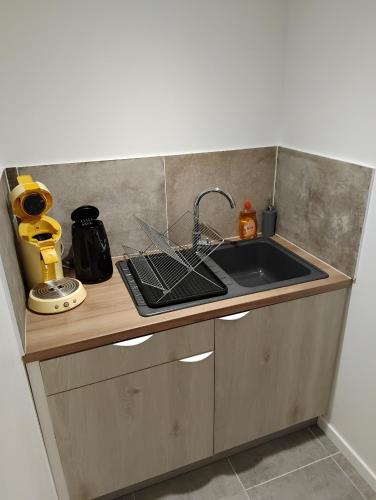 virtuve, Annexe du 18 in Les Landes-Genusson
