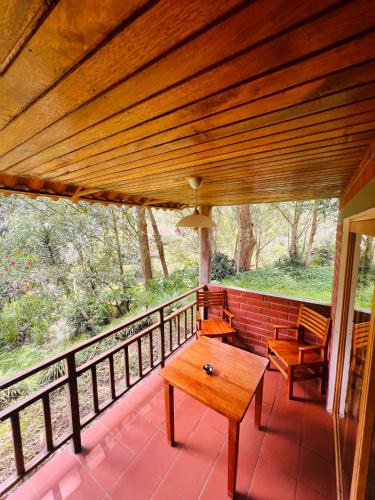 陽台/露台, Mama Tungu hostel in 巴諾斯