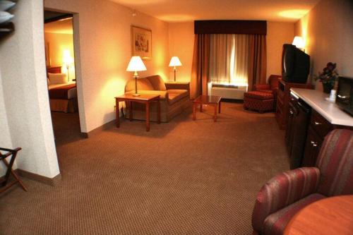 Seasons Inn & Suites Highland Highland (IL) United States