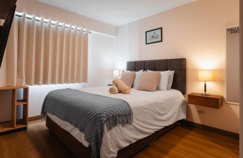 Family-Friendly 2BR in Prime Location