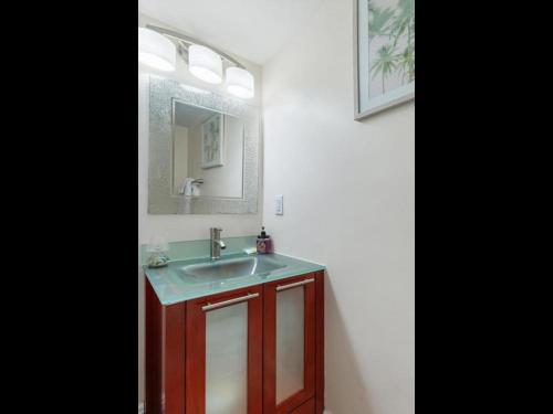 Ocean Village Club D31 - image 31