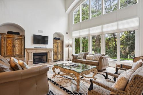 340 Low Oak Woods Road by Akers Ellis Rentals in 基窪島