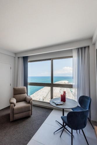The View - Saint George Hotel, Beirut