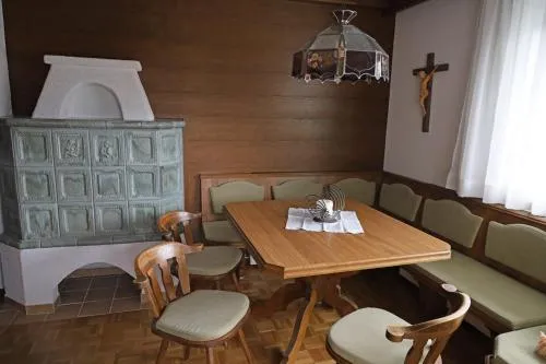 Ferienwohnung Rosa in Fritzens, Österreich