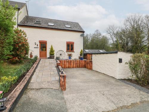 2257 Mill Barn Denant 