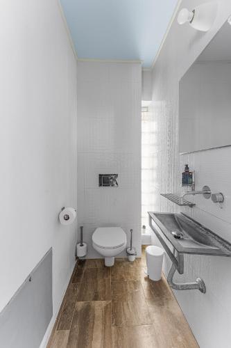 One-Bedroom Villa image 2