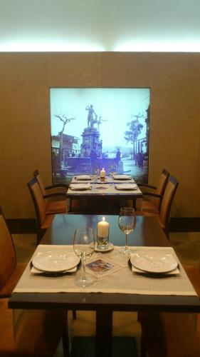 Pub/Lounge, Hotel Garelos in Betanzos