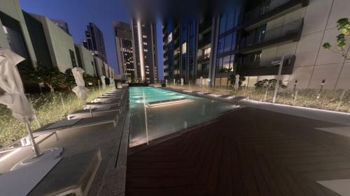 DVR Luxurious 1BR Retreat in Creek gate, Dubai (Foto 2)