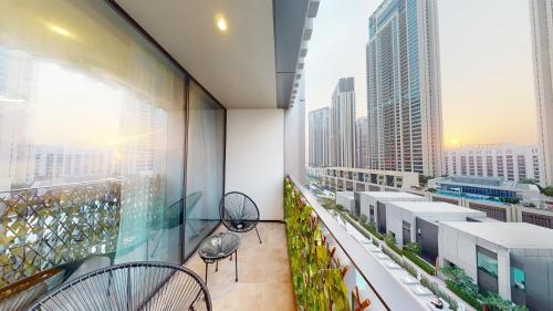 DVR Luxurious 1BR Retreat in Creek gate, Dubai (Foto 5)