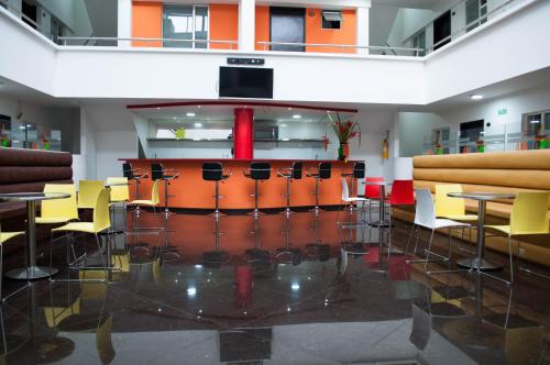 صالة مشتركة/ منطقة التلفزيون, Hotel Ferias Park in ويست المنطقة الصنياعية