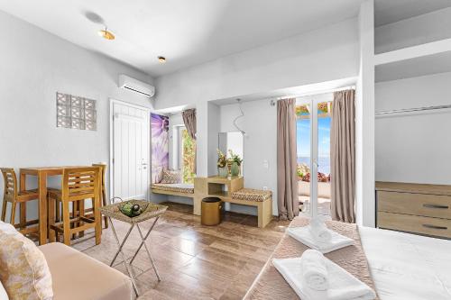 One-Bedroom Villa image 5