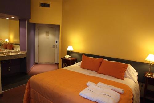 Hotel Plaza Roma in San Nicolas
