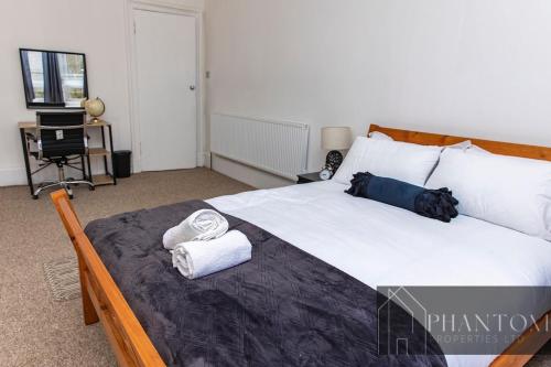 Complex Suite, Glasgow (photo 2)