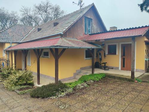 Holiday Home Mia in Belá (Nitriansky)