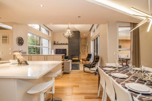 L'Ambitieux de Charlevoix in 小里維爾-聖弗朗科斯 (QC)
