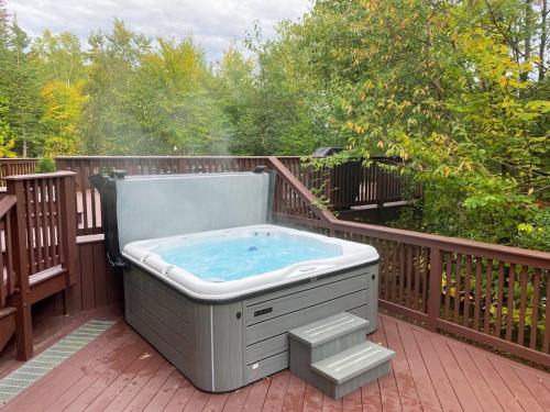 CR1 Bretton Woods CR1 Bretton Woods
