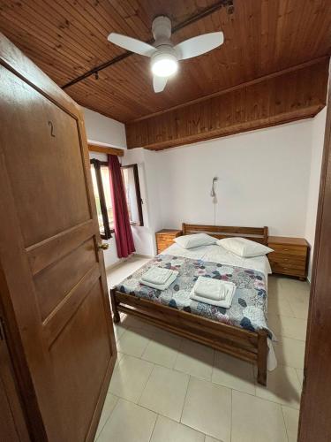 Double Room with Private Bathroom image 2
