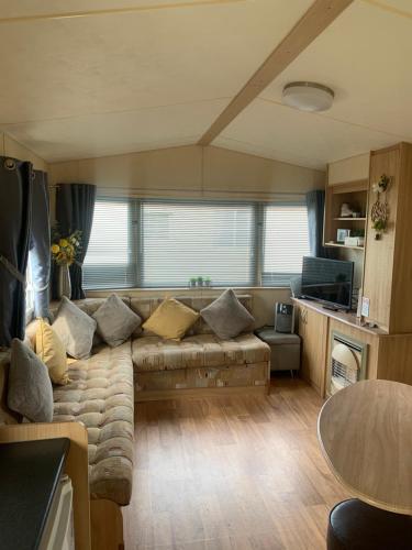 Caravan by the Sea C42