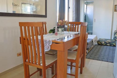 المرافق, Apto a 500 metros da praia da Enseada in Vila Julia