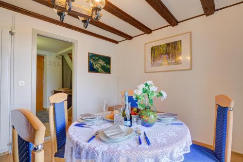 Oprema, Casa Patrizia - Happy Rentals in Caviano