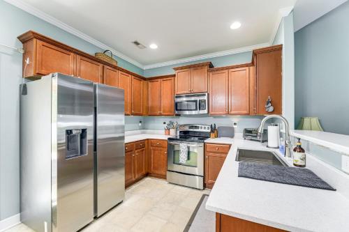 Sneads Ferry Home: Close to Beaches & Boat Ramp! in Sneads Ferry (NC)
