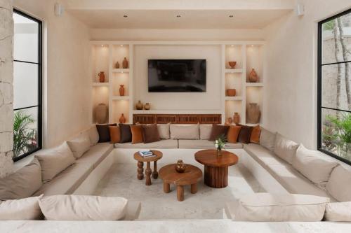 Babylon - Villa 10 Pools - Gym - Game Room, Тулум (фото 3)