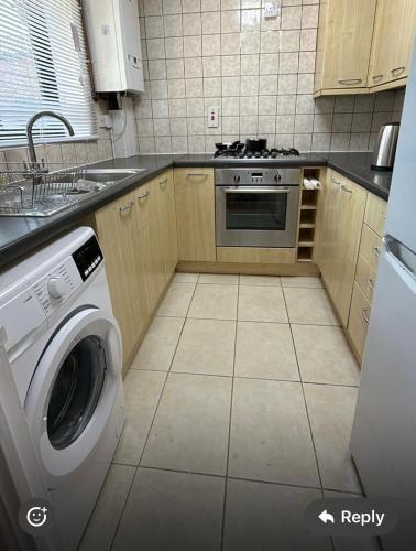 East London House with Garden with 2 bedrooms for hire separately or together, London (photo 8)