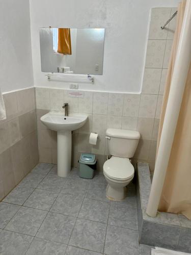2 double beds