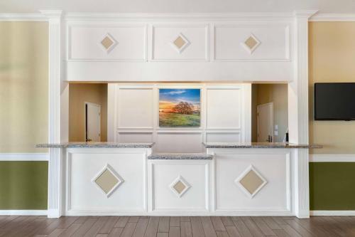 Best Western Hebbronville Inn - image 11