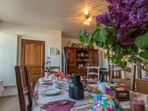 Chambres d'hôtes Berry: Nature et détente près des Châteaux de la Loire - FR-1-591-690 (Chambres d'hotes Berry: Nature et detente pres des Chateaux de la Loire - FR-1-591-690) in Chatillon-sur-Indre