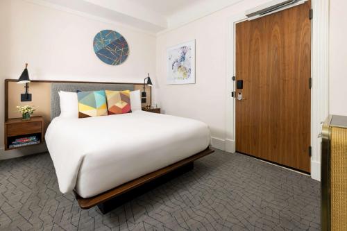 675364023 Hotel Seville Nomad, in the Unbound Collection by Hyatt