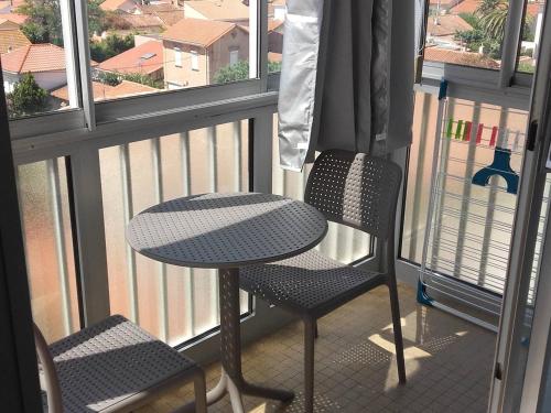 Studio 2 Pers Proche Plage avec Parking Privé - FR-1-833-23 (Studio 2 Pers Proche Plage avec Parking Prive - FR-1-833-23) in กาเน-ต็อง-รุสซียง