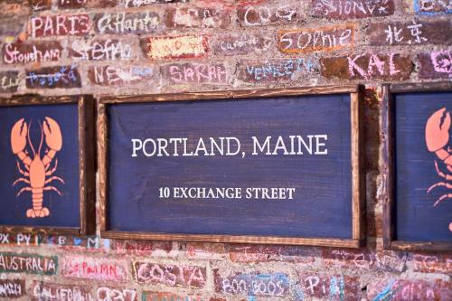 Luxury Penthouse Steps from Downtown Portland